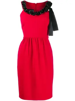 Boutique Moschino: Красное платье 