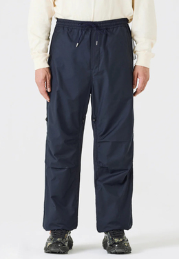 MAHARISHI: Повседневные брюки 