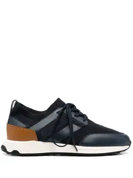 Tod's: Синие кроссовки 