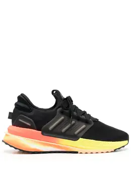 adidas: Двухцветные кроссовки 