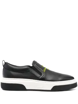 Ferragamo: Чёрные кроссовки 