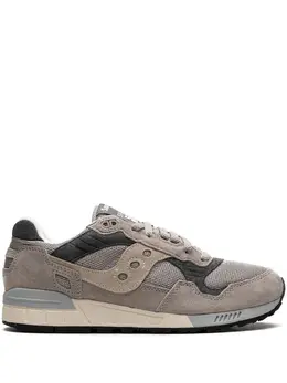 Saucony: Коричневые кроссовки  Shadow 5000