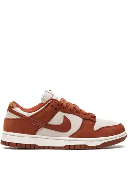 Nike: Оранжевые кроссовки  Dunk Low