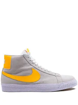 Nike: Оранжевые кроссовки  SB Blazer Mid