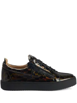 Giuseppe Zanotti: Коричневые кроссовки  Frankie