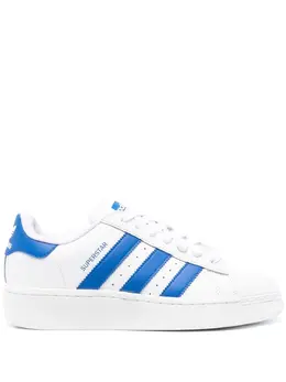 adidas: Белые кроссовки  Superstar