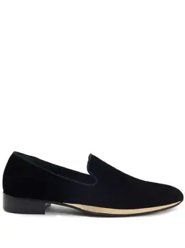 Giuseppe Zanotti: Чёрные мокасины 