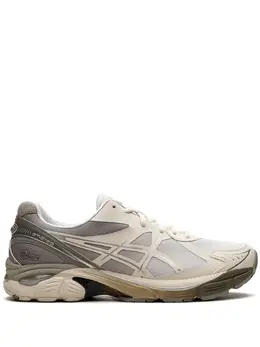 ASICS: Бежевые кроссовки 