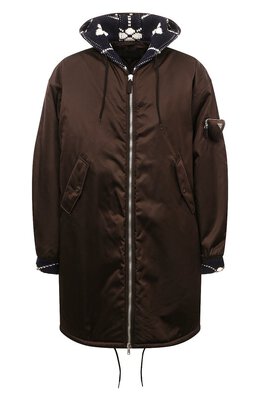 Prada: Тёмный плащ 
