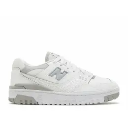 New Balance: Серые кроссовки 