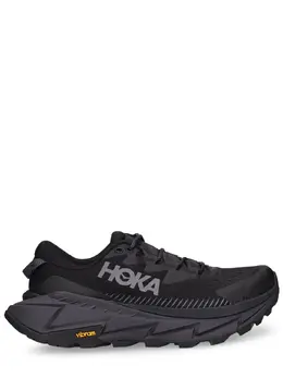 HOKA: Чорні кросівки 