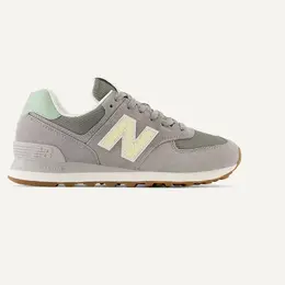 New Balance: Серые кроссовки 