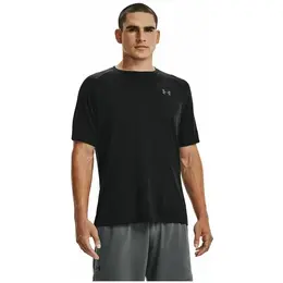 Under Armour: Чёрная футболка 