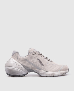 Givenchy: Сірі кросівки  Runner