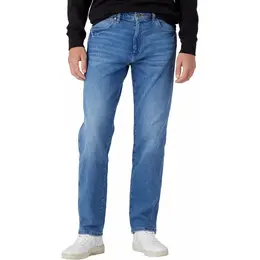 Wrangler: Зауженные джинсы 