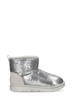 UGG: Ботинки  Classic Mini