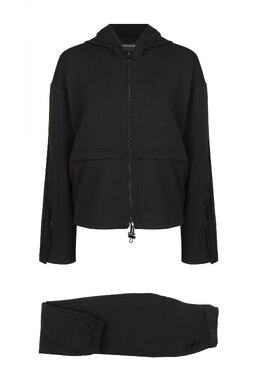 EMPORIO ARMANI: Чёрный костюм 