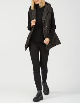 WEEKEND MAX MARA: Чорні жилети 