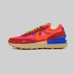 NIKE: Розовые кроссовки  Waffle One