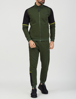 EA7 EMPORIO ARMANI: Костюми 