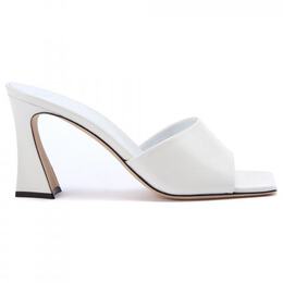 Giuseppe Zanotti: Белые босоножки 