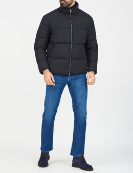 EMPORIO ARMANI: Чёрный пуховик 