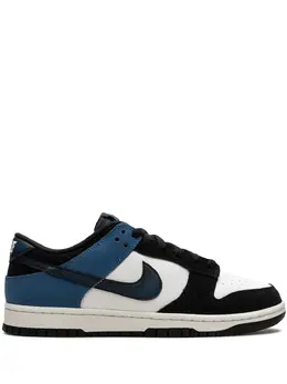 Nike: Белые кроссовки  Dunk Low