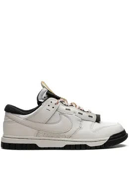 Nike: Светлые кроссовки  Dunk Low