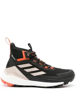 adidas: Чёрные кроссовки  Terrex Free Hiker