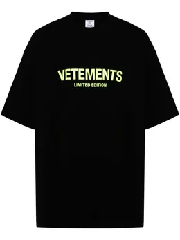 VETEMENTS: Футболка с принтом 