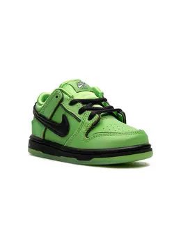 Nike Kids: Яркие кроссовки 