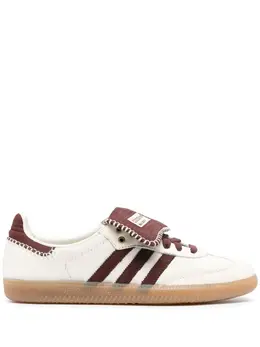 adidas: Белые кроссовки  Wales Bonner