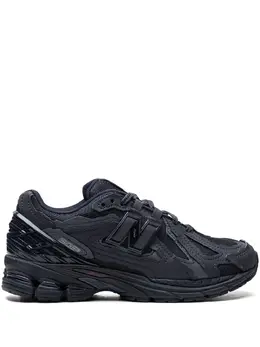 New Balance: Чёрные кроссовки  1906D
