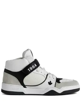 Dsquared2: Белые кроссовки 