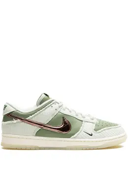 Nike: Белые кроссовки  Dunk Low