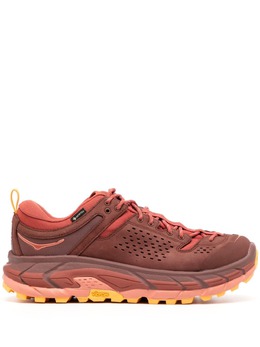 HOKA: Красные кроссовки 