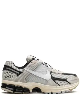 Nike: Белые кроссовки 