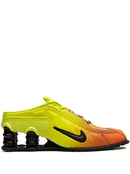 Nike: Жёлтые кроссовки  Shox R4
