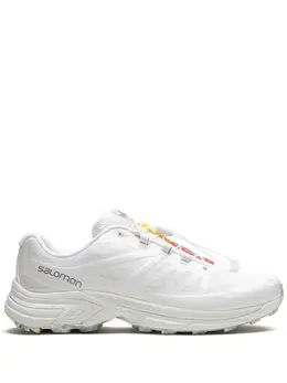 Salomon: Белые кроссовки 