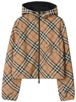 Burberry: Чёрная куртка 