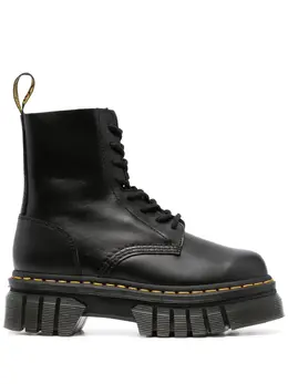 Dr. Martens: Чёрные ботинки 