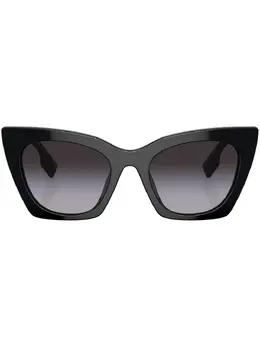 Burberry Eyewear: Очки 