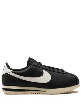 Nike: Чёрные кроссовки  Cortez