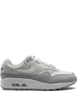 Nike: Светлые кроссовки  Air Max 1
