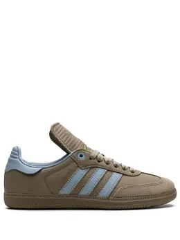 adidas: Зелёные кроссовки  Samba