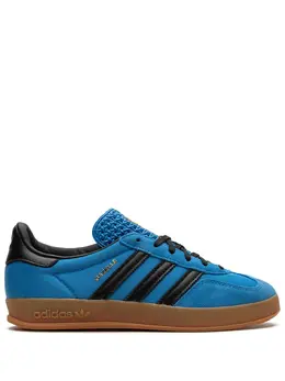 adidas: Голубые кроссовки  Gazelle Indoor