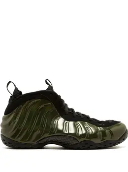 Nike: Золотые кроссовки  Air Foamposite One