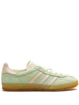 adidas: Зелёные кроссовки  Gazelle Indoor