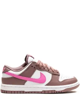 Nike: Белые кроссовки  Dunk Low