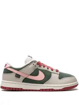 Nike: Светлые кроссовки  Dunk Low SE
